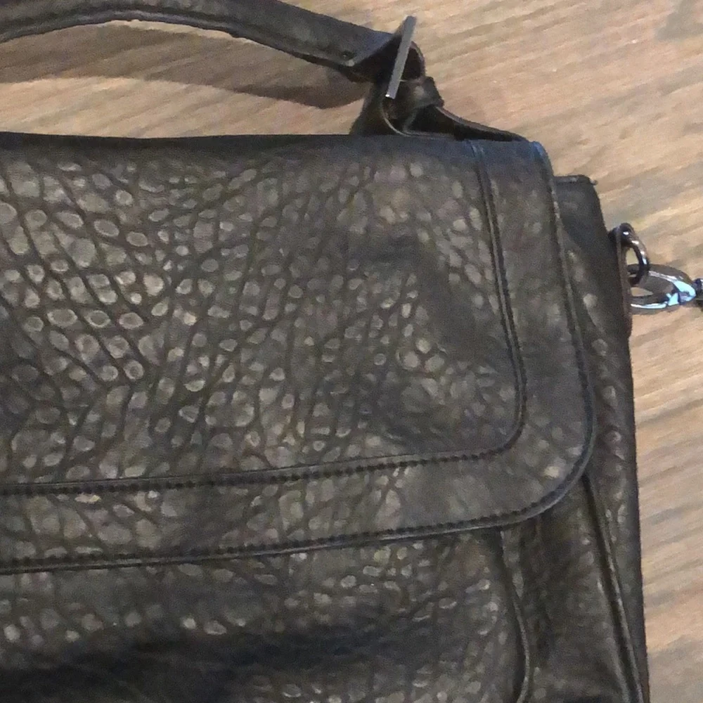Black Messenger Bag